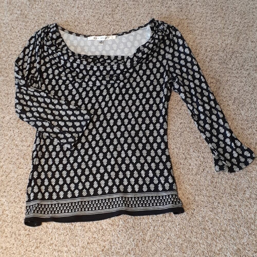 MAX STUDIO medium top/small skirt set, $129 - Picture 3 of 8